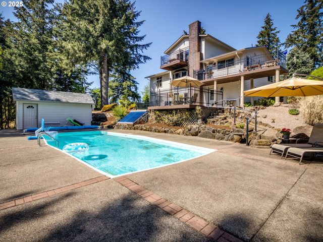 12720 S CARUS Rd, Oregon City, OR 97045