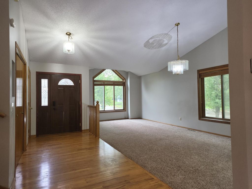 1621 Knox Circle, Burnsville, MN 55337 — photo 5