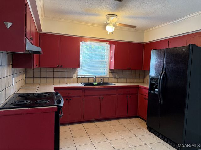 3608 Merrifield Drive, Valley Grande, AL 36703