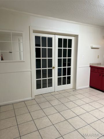 3608 Merrifield Drive, Valley Grande, AL 36703