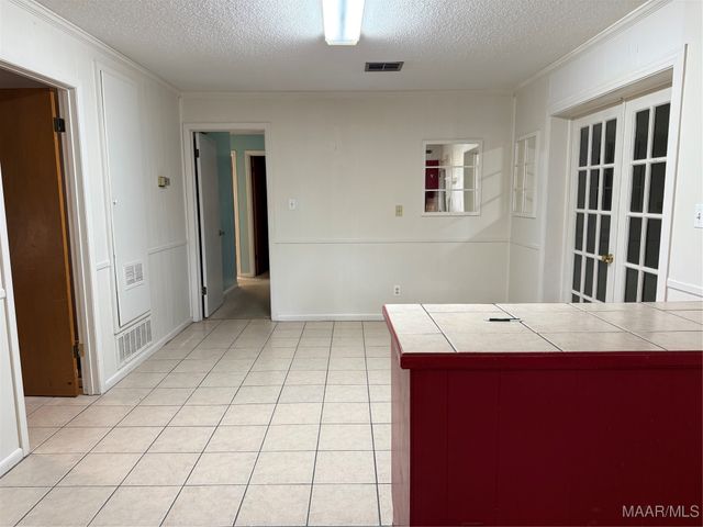 3608 Merrifield Drive, Valley Grande, AL 36703