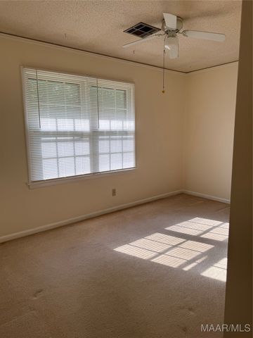 3608 Merrifield Drive, Valley Grande, AL 36703