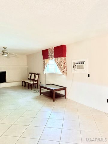 3608 Merrifield Drive, Valley Grande, AL 36703