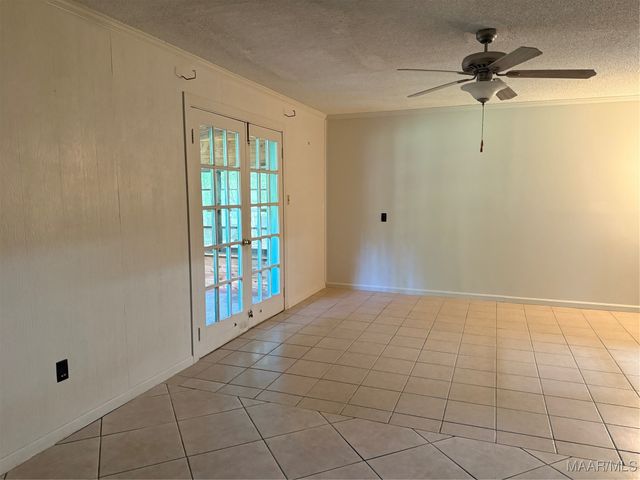 3608 Merrifield Drive, Valley Grande, AL 36703