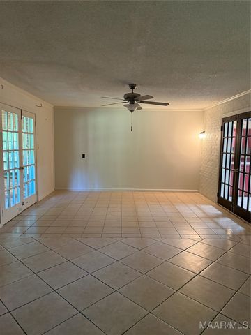 3608 Merrifield Drive, Valley Grande, AL 36703