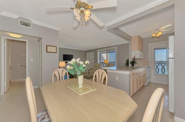 763 JOHN RINGLING BOULEVARD 34, Sarasota, FL 34236