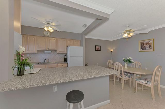 763 JOHN RINGLING BOULEVARD 34, Sarasota, FL 34236