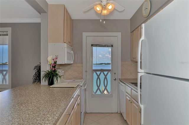 763 JOHN RINGLING BOULEVARD 34, Sarasota, FL 34236