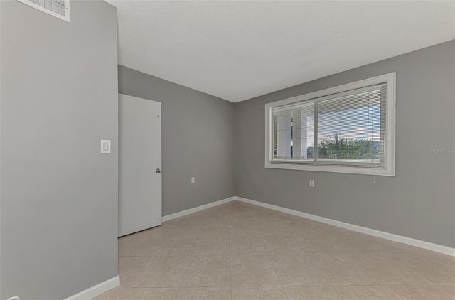 763 JOHN RINGLING BOULEVARD 34, Sarasota, FL 34236