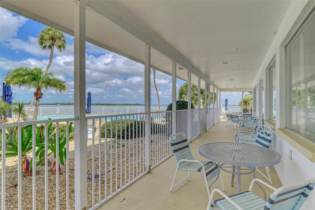 Image 50 of property listing at 763 JOHN RINGLING BOULEVARD 34, Sarasota, FL 34236