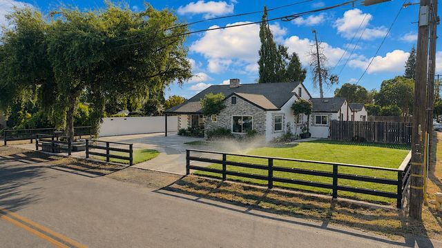 1729 Ohio Ave, Modesto, CA 95358