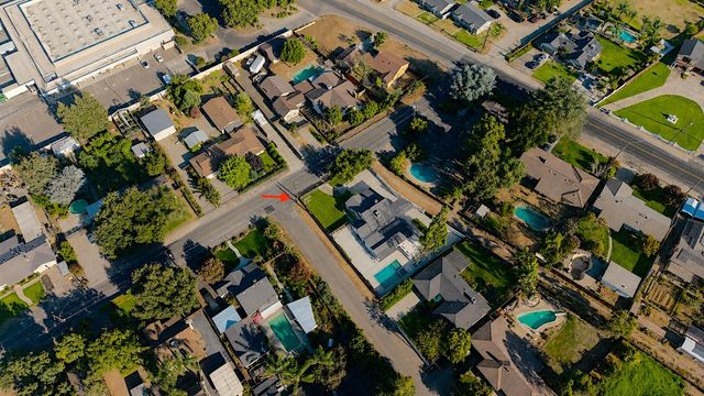 1729 Ohio Ave, Modesto, CA 95358