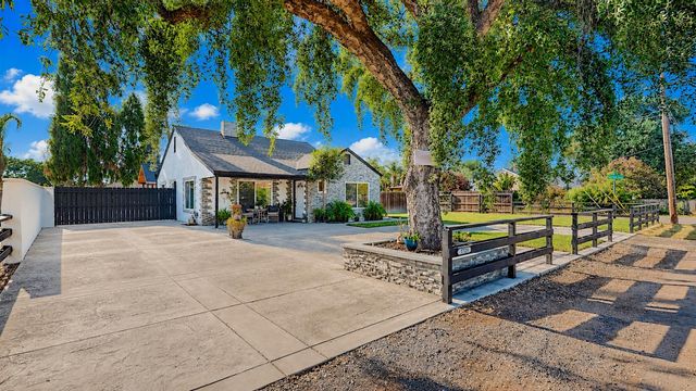 1729 Ohio Ave, Modesto, CA 95358