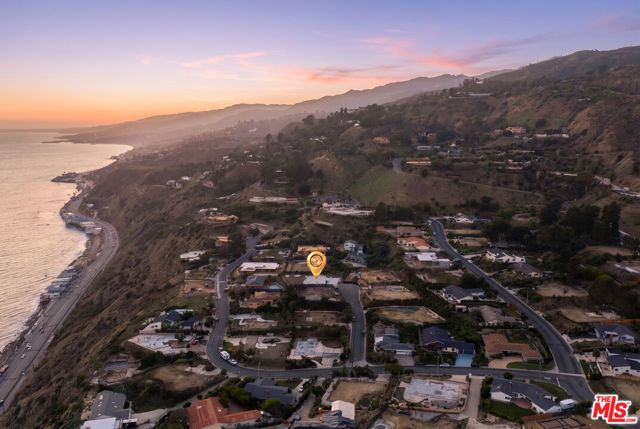 20494 Royal Stone Drive, Malibu, CA 90265