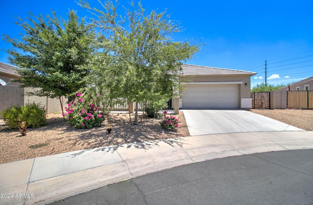19731 N BEN Court, Maricopa, AZ 85138 — photo 2