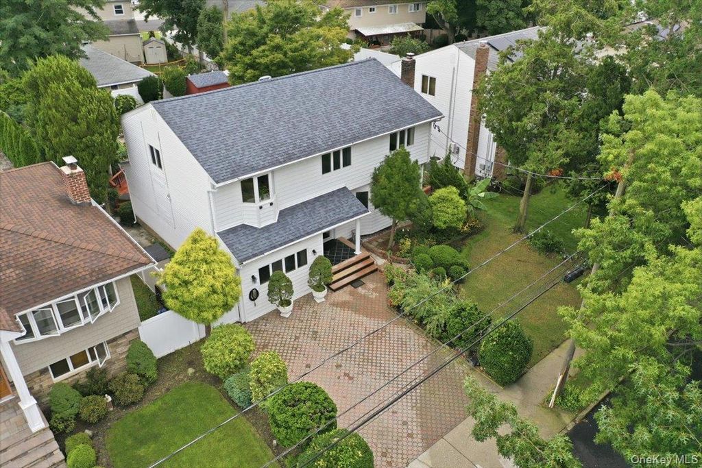 701 Hoover Street, North Bellmore, NY 11710 — exterior