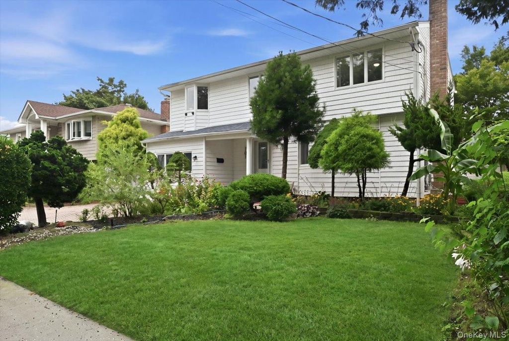 701 Hoover Street, North Bellmore, NY 11710 — photo 3