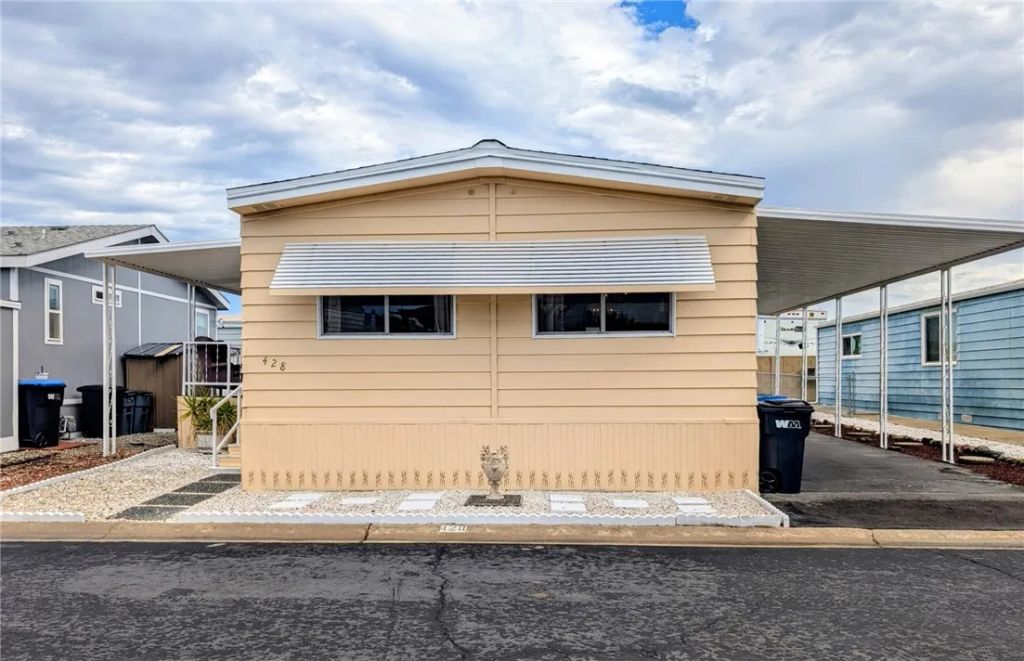 1065 Lomita 428, Harbor City, CA 90710