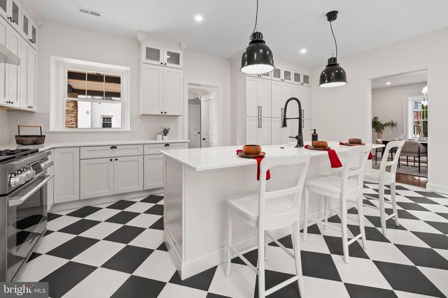 50 W UPSAL ST, Philadelphia, PA 19119