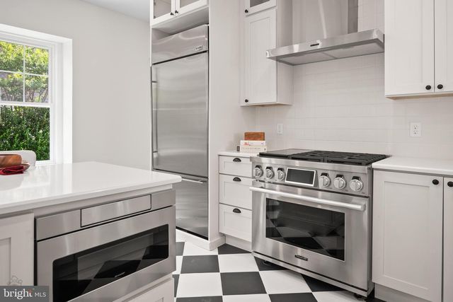 50 W UPSAL ST, Philadelphia, PA 19119