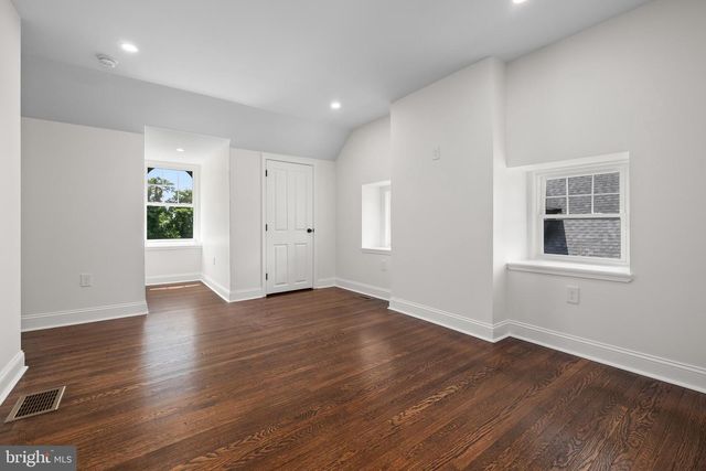50 W UPSAL ST, Philadelphia, PA 19119