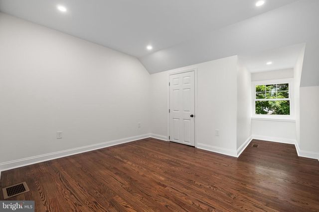 50 W UPSAL ST, Philadelphia, PA 19119