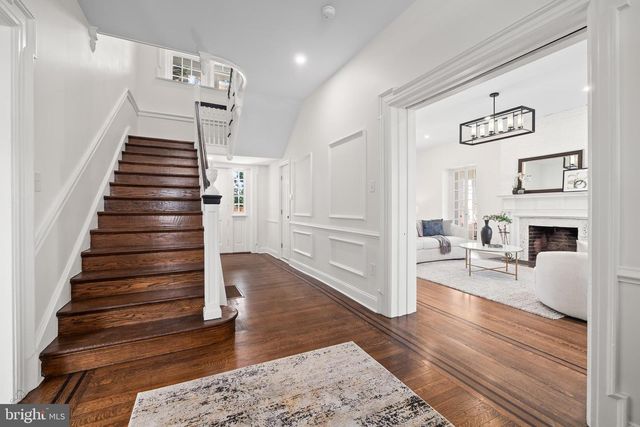 50 W UPSAL ST, Philadelphia, PA 19119