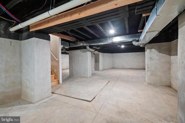 50 W UPSAL ST, Philadelphia, PA 19119