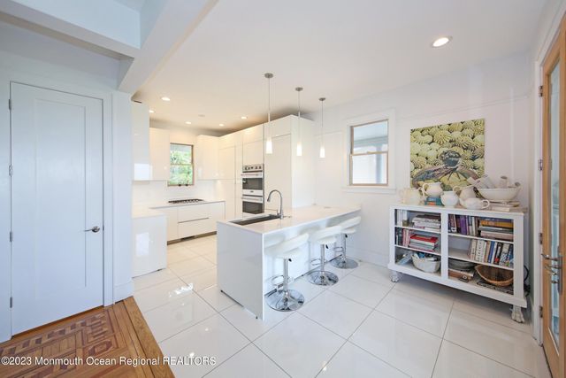 52 Navesink Avenue, Highlands, NJ 07732