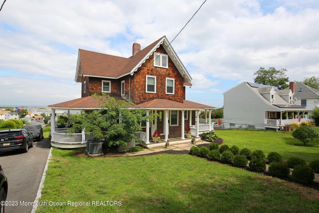 52 Navesink Avenue, Highlands, NJ 07732