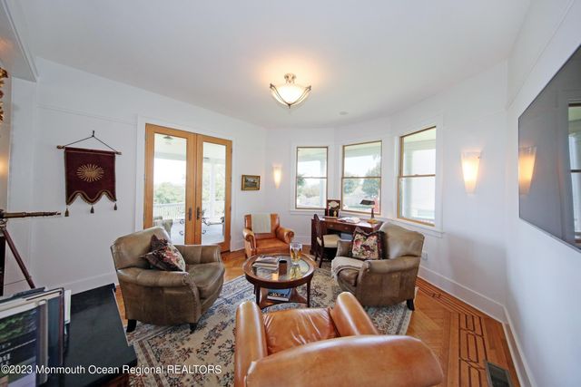 52 Navesink Avenue, Highlands, NJ 07732