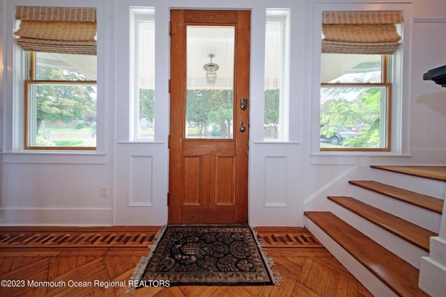 52 Navesink Avenue, Highlands, NJ 07732