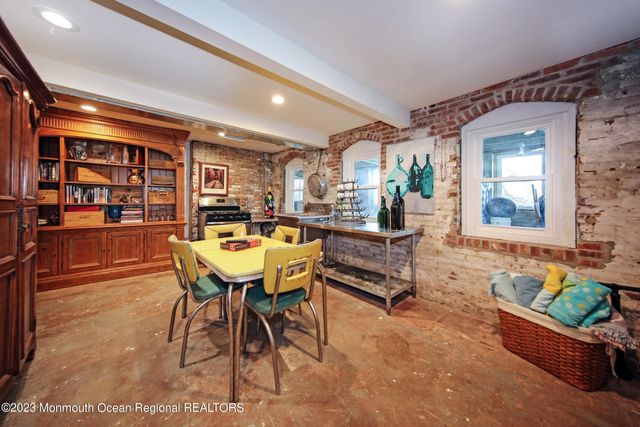 52 Navesink Avenue, Highlands, NJ 07732