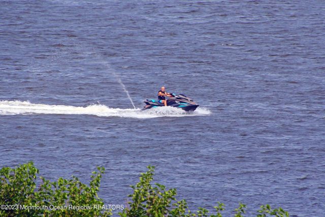 52 Navesink Avenue, Highlands, NJ 07732