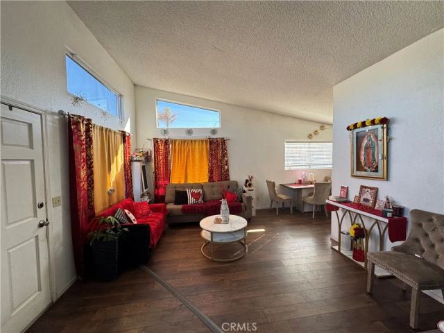 590 S 6th, Grover Beach, CA 93433