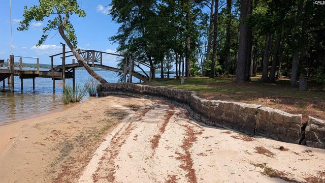 54 Windward Lane, Ridgeway, SC 29130