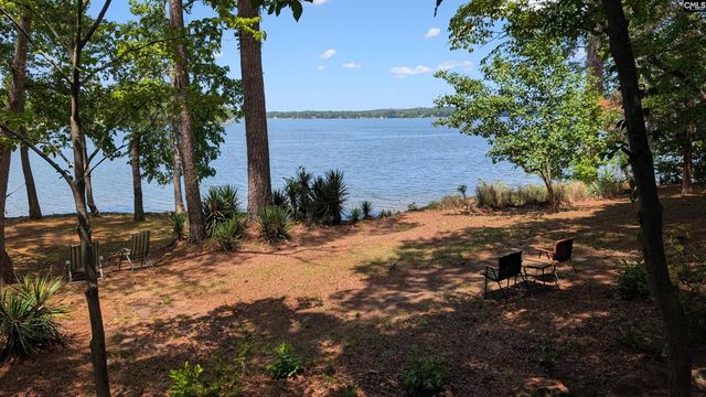54 Windward Lane, Ridgeway, SC 29130