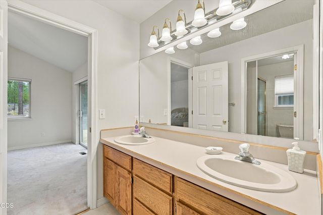18252 Ollalie Lane, Sunriver, OR 97707