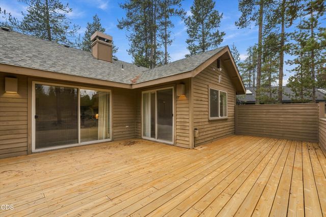 18252 Ollalie Lane, Sunriver, OR 97707