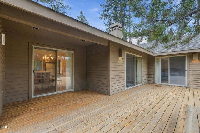 18252 Ollalie Lane, Sunriver, OR 97707