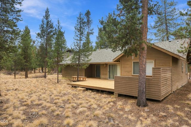 18252 Ollalie Lane, Sunriver, OR 97707