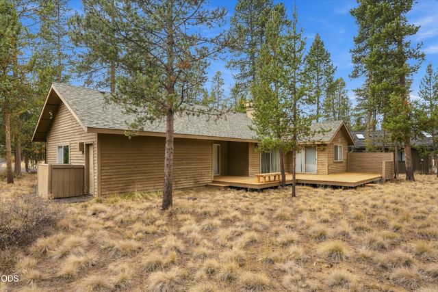 18252 Ollalie Lane, Sunriver, OR 97707