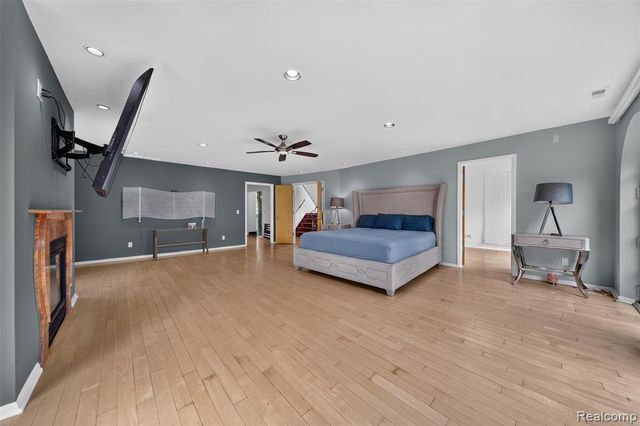 750 Hazelwood Street, Birmingham, MI 48009