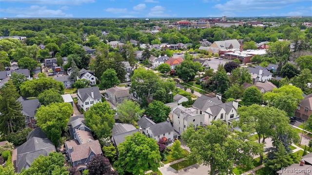 750 Hazelwood Street, Birmingham, MI 48009