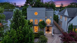 750 Hazelwood Street, Birmingham, MI 48009