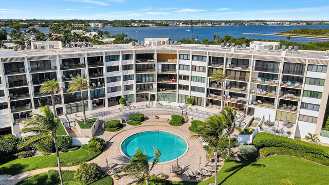 6885 N Ocean Boulevard 3040, Ocean Ridge, FL 33435