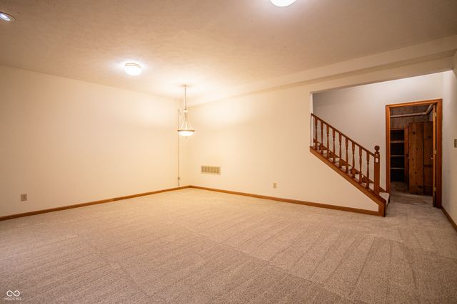 7204 Oak Cove Lane, Noblesville, IN 46062