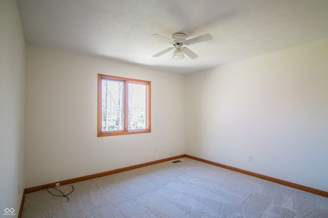 7204 Oak Cove Lane, Noblesville, IN 46062