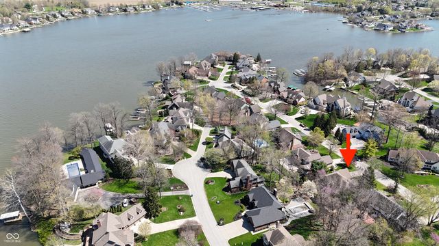 7204 Oak Cove Lane, Noblesville, IN 46062