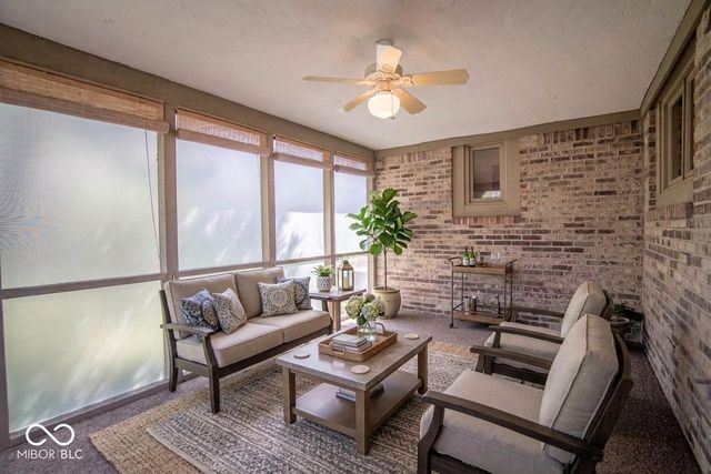 7204 Oak Cove Lane, Noblesville, IN 46062
